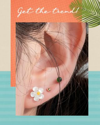 ✨ Flower Piercing (1ks) 🙂 White/ Yellow / Pink / Purple / Green / Red / Blue Create a cute summer style! 👉🏻...